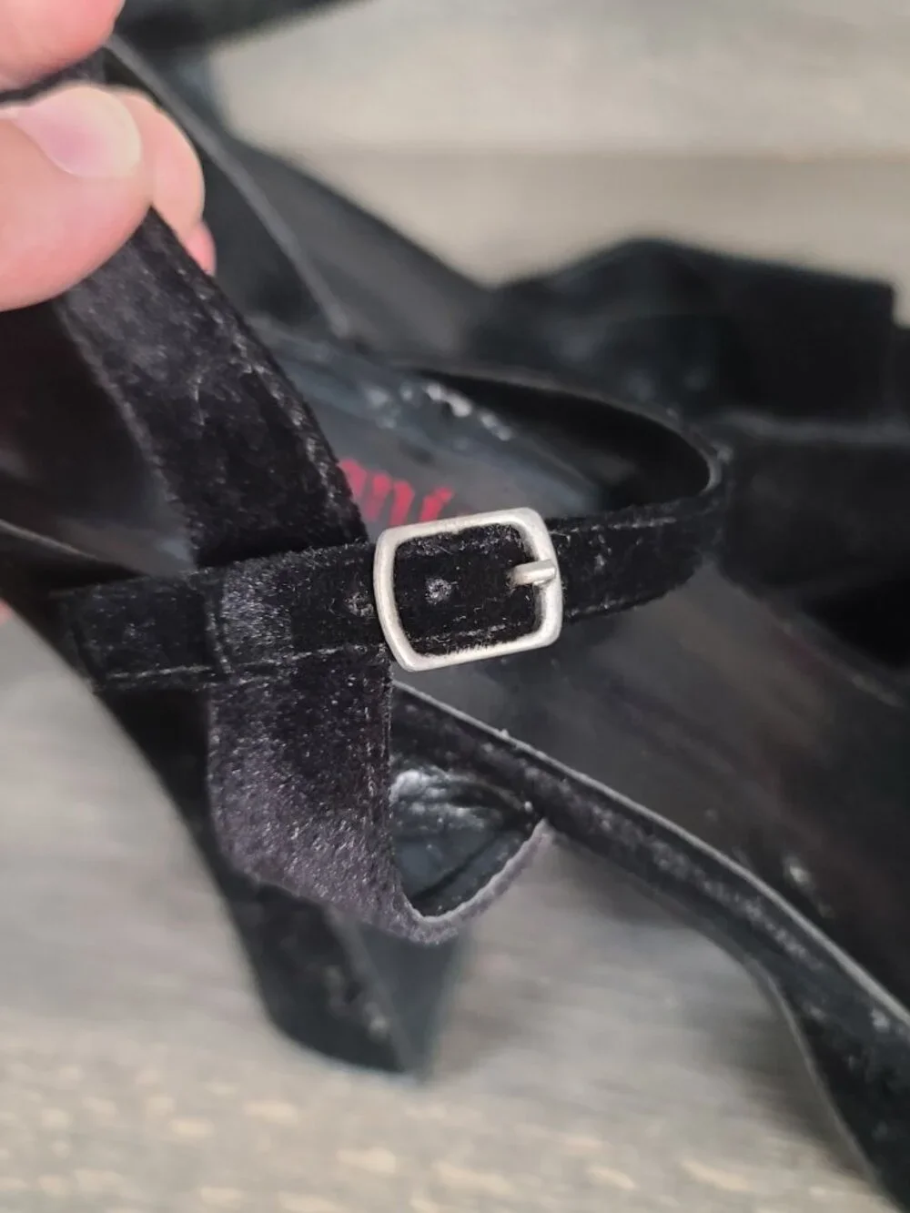 Demonia Black Velvet Dolly 09 Pumps Size 16M